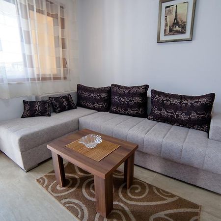 Kollari Apartments Ulcinj Extérieur photo