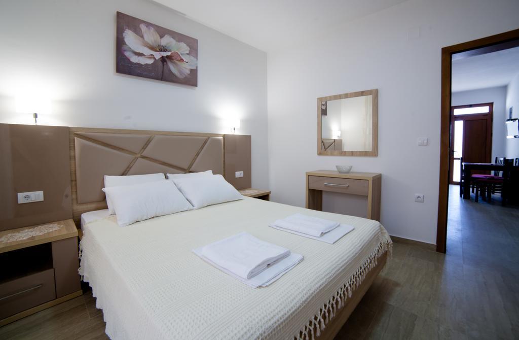 Kollari Apartments Ulcinj Extérieur photo