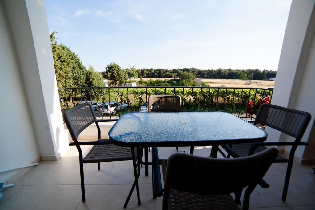 Kollari Apartments Ulcinj Extérieur photo