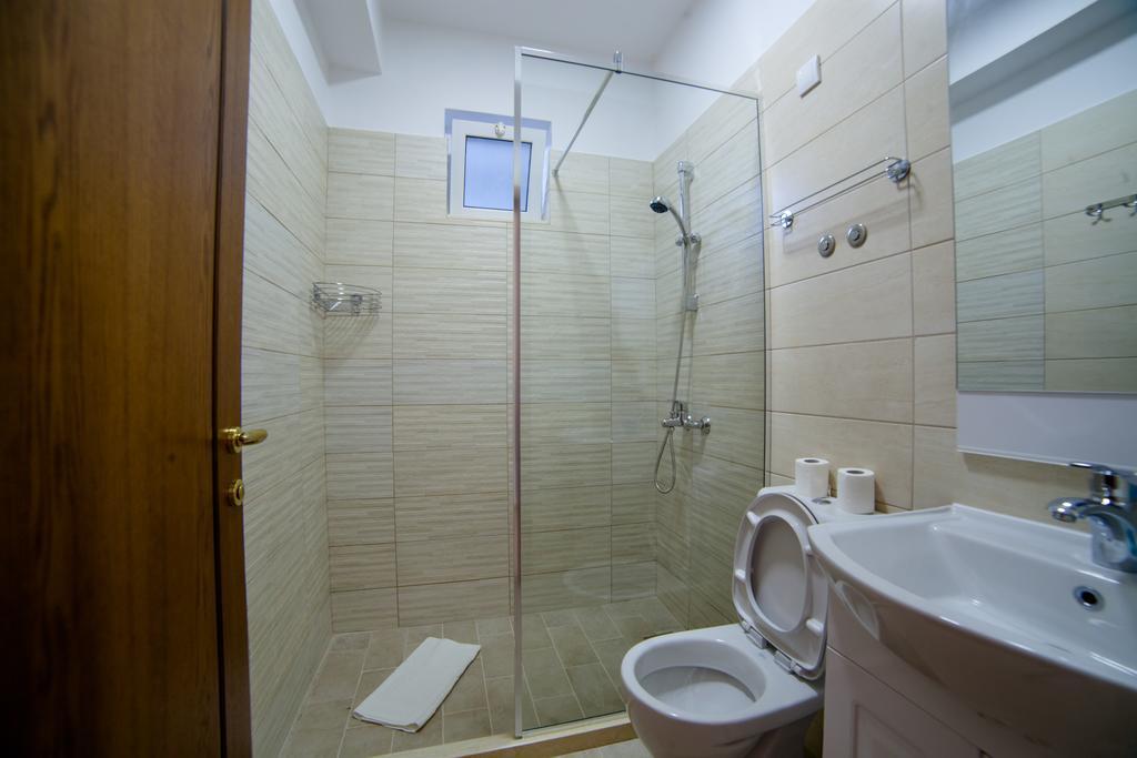 Kollari Apartments Ulcinj Extérieur photo