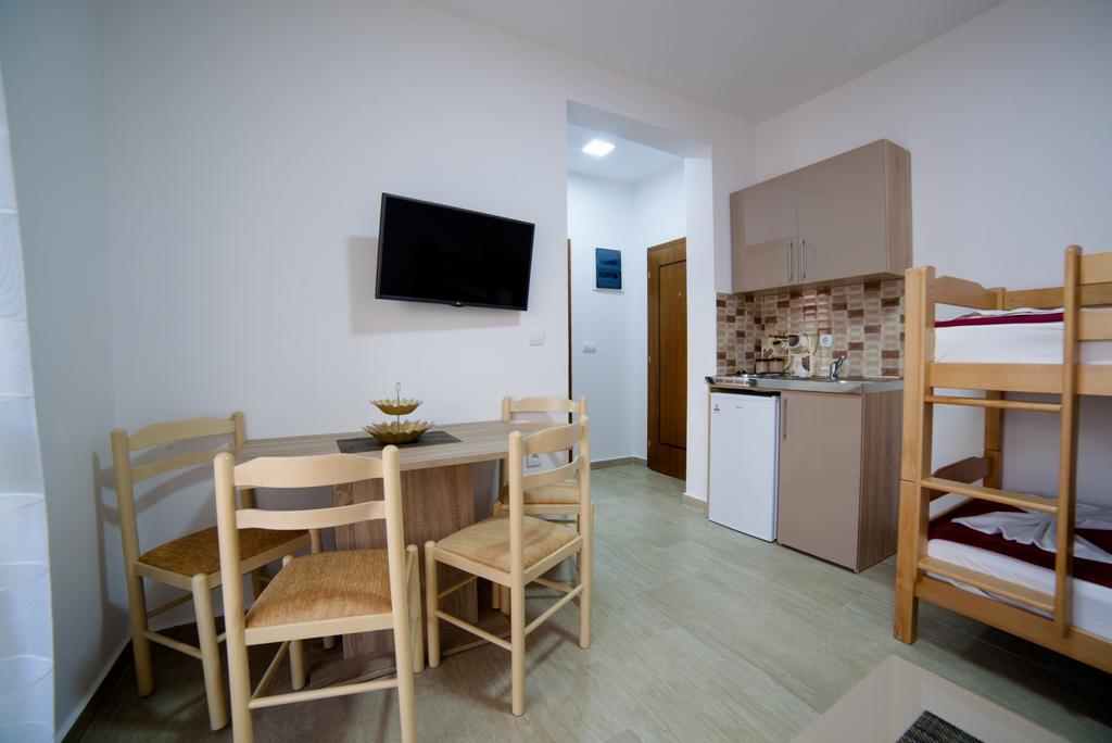 Kollari Apartments Ulcinj Extérieur photo