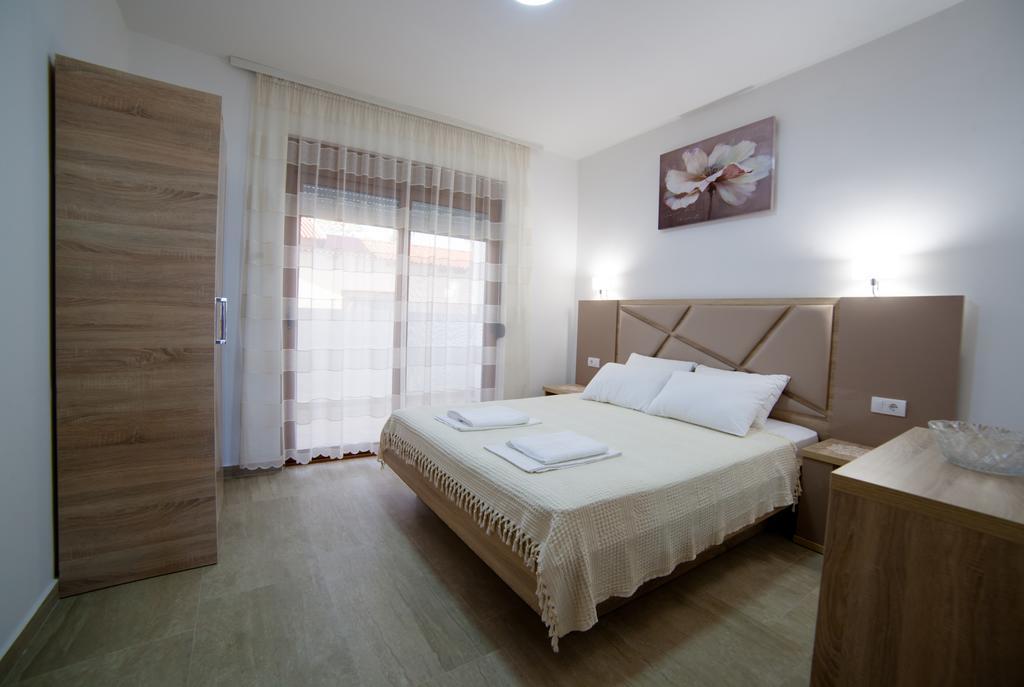 Kollari Apartments Ulcinj Extérieur photo